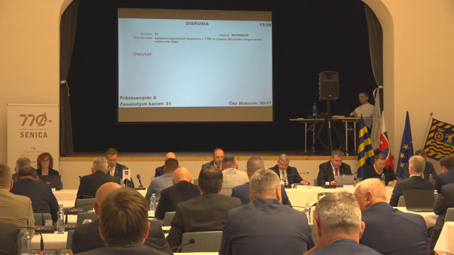 Výjazdové zastupiteľstvo TTSK prinieslo do Senice témy rozvoja regiónu 